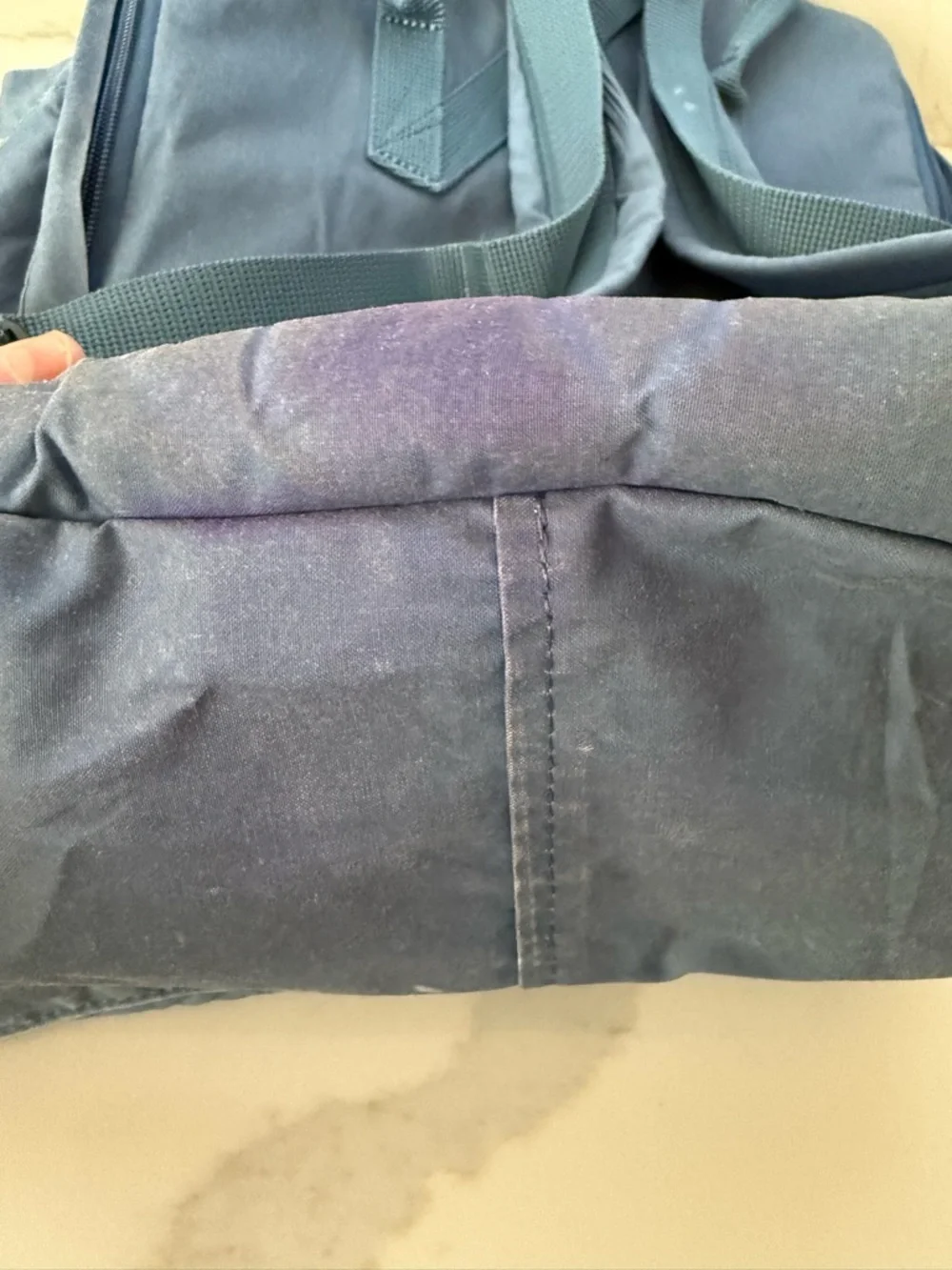 Fjallraven Kånken Laptop 17 Backpack - Blue with Red Logo FLAW